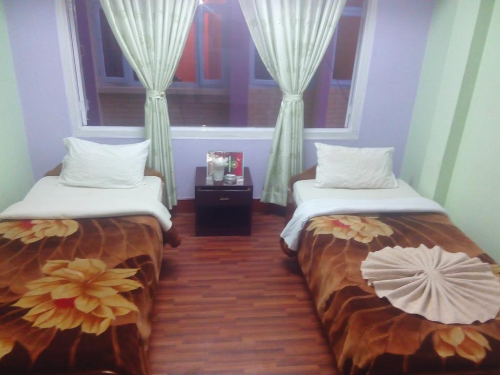 Hotel Pokhara Peace Katmandou Extérieur photo