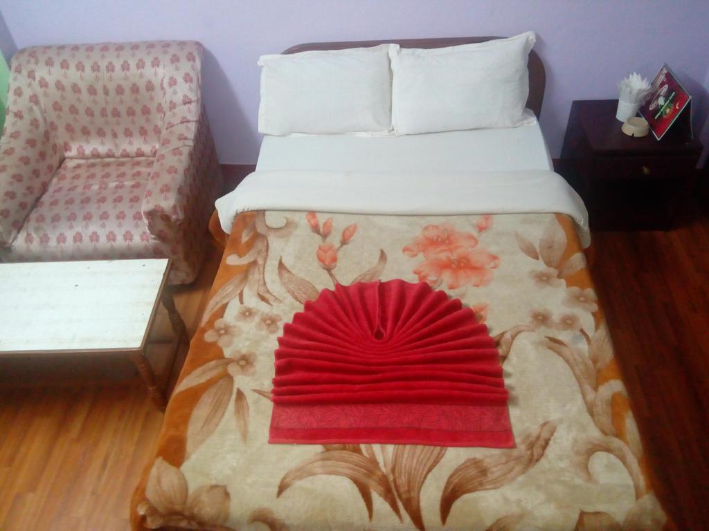 Hotel Pokhara Peace Katmandou Extérieur photo