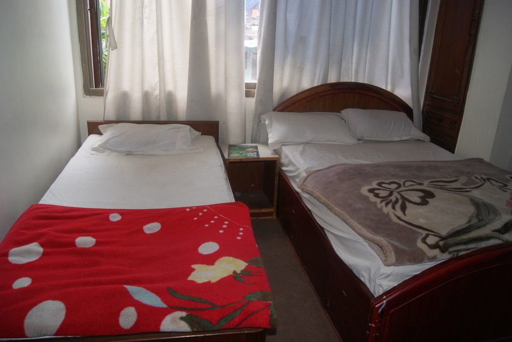 Hotel Pokhara Peace Katmandou Extérieur photo