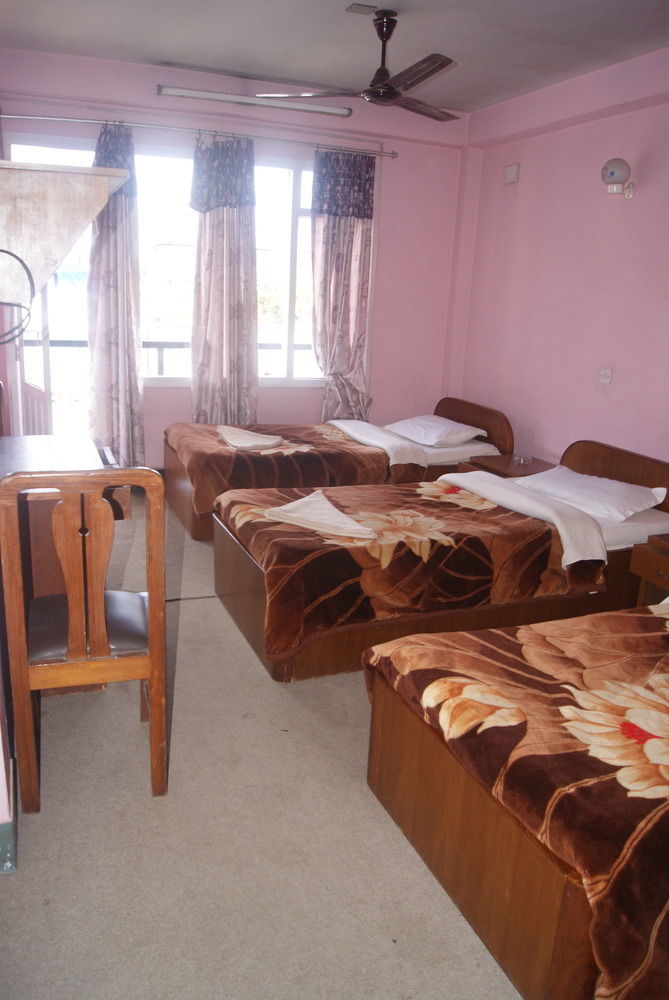 Hotel Pokhara Peace Katmandou Extérieur photo