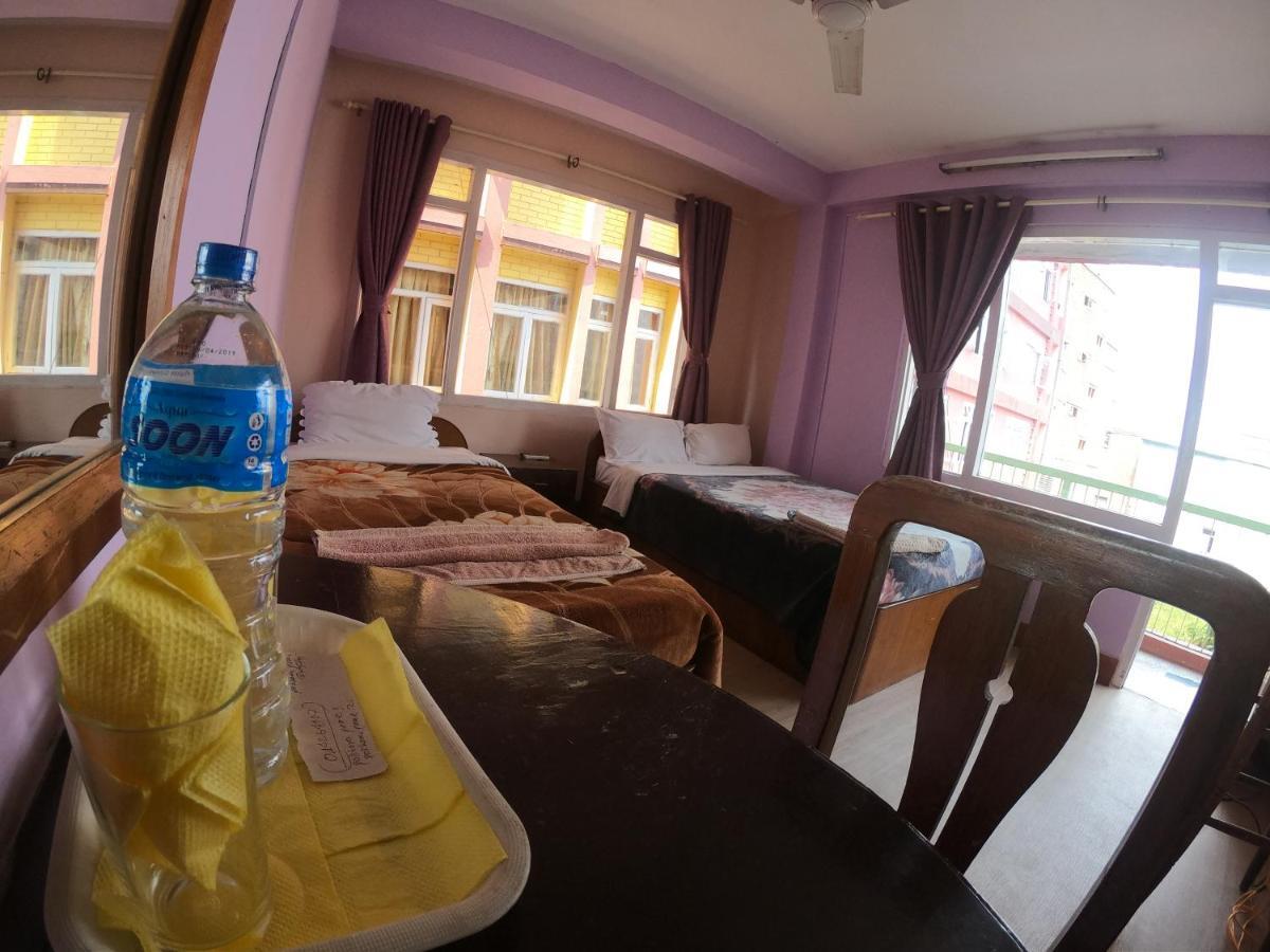Hotel Pokhara Peace Katmandou Extérieur photo